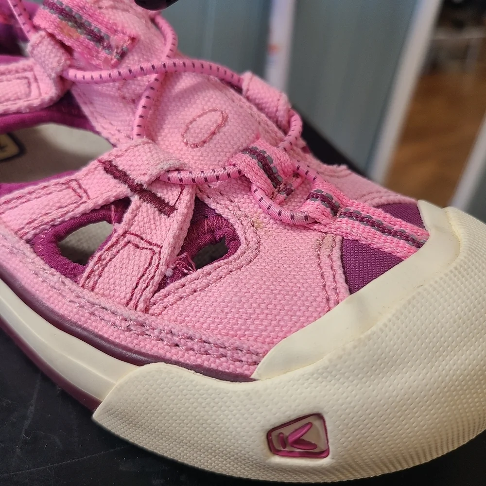 Keen Pink Girls Sandal Sneakers